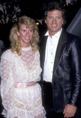 om Wopat and Vickie Allen at award show.